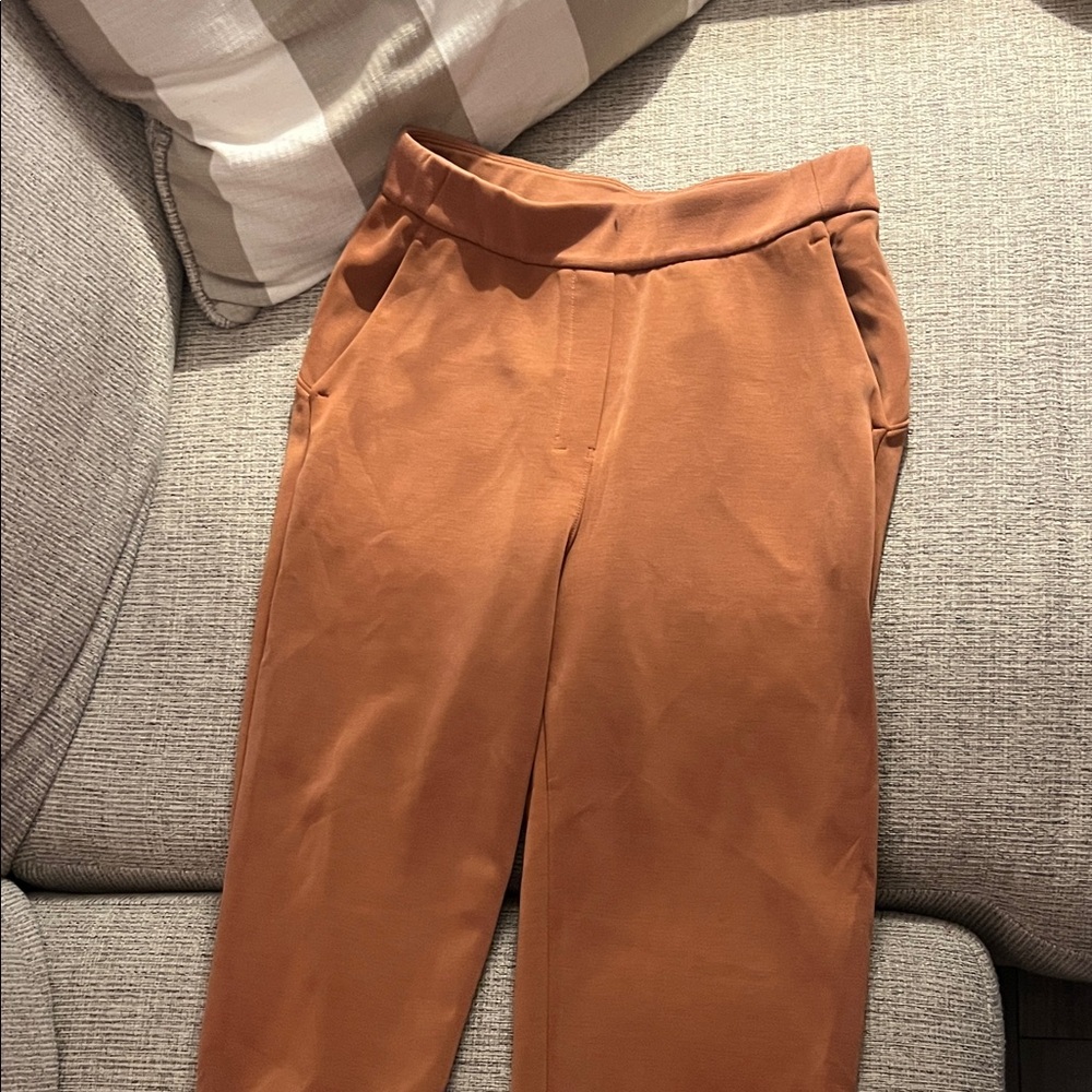 Lululemon Women’s Orange Soft-stream Joggers